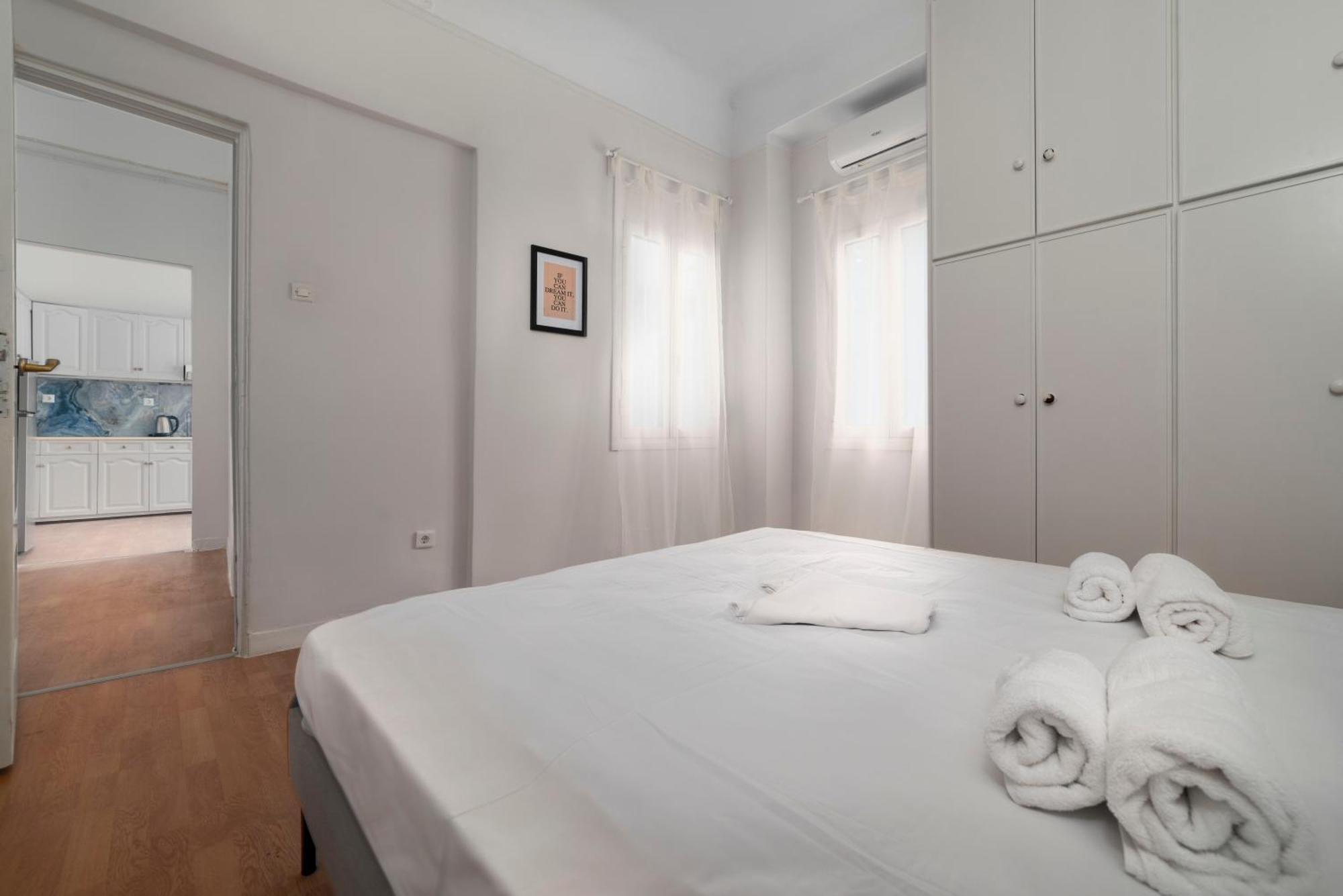 Thissio Getaway 2Ba Next To Athens Ancient Market Exterior foto